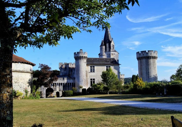 Art at the Castle Retreats