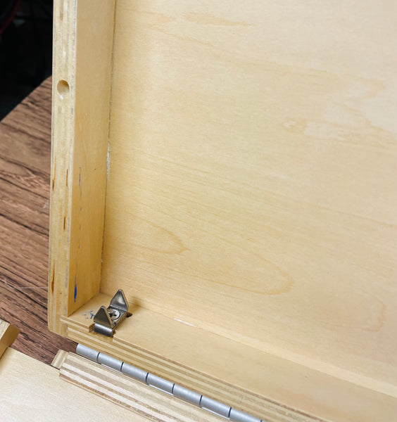 8x10 Cigar Box™ V2.0 DEMO